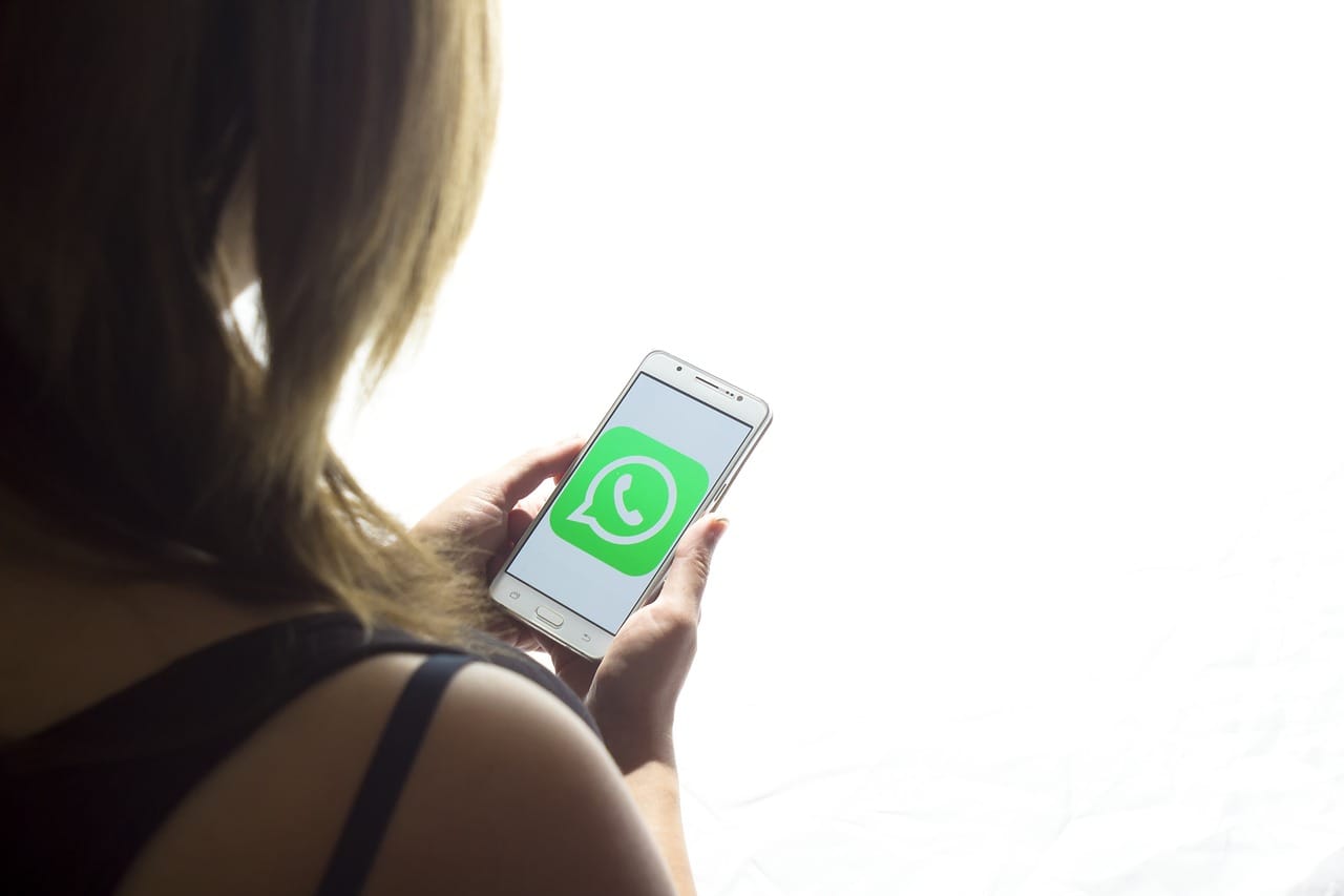 download fm whatsapp